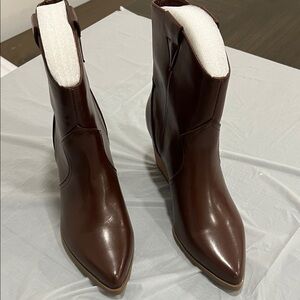 Dolce Vita Brown Ankle Boots